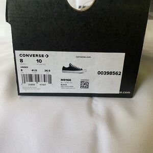 Size 10 Women’s Black Lace Up Converse